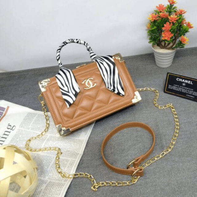 ( CHANEL ) Crossbody Womens Bags